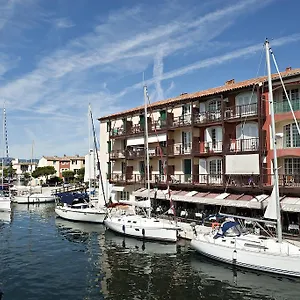 Le Suffren Aparthotel